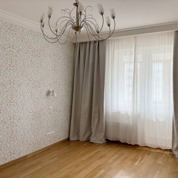 Сдается 2-х комнатная квартира, 78 м²