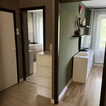 Продается 1-комнатная квартира, 28 м²
