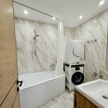 Продается 1-комнатная квартира, 38,3 м²