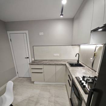 Сдается Многокомнатная квартира, 65 м²