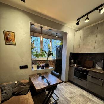 Продается 1-комнатная квартира, 36,9 м²