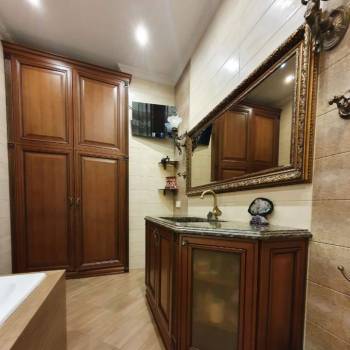 Продается 2-х комнатная квартира, 74 м²