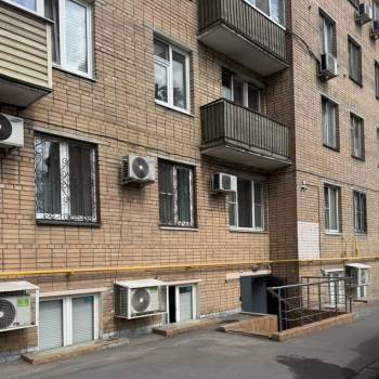 Сдается Нежилое помещение, 130 м²