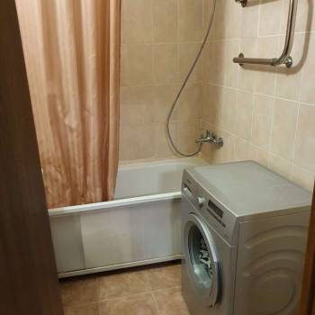 Сдается 2-х комнатная квартира, 62 м²