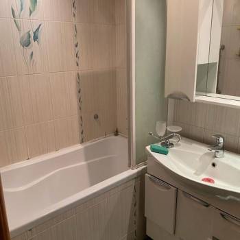 Сдается 1-комнатная квартира, 42,3 м²