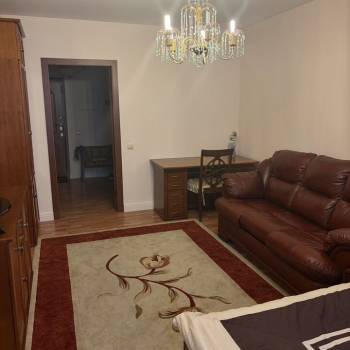 Сдается 1-комнатная квартира, 42,3 м²