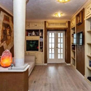 Продается 3-х комнатная квартира, 130 м²