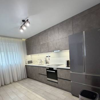 Продается Дом, 179 м²