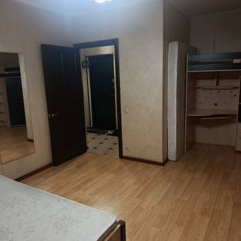 Продается 1-комнатная квартира, 38,6 м²