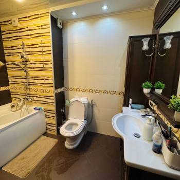 Продается 2-х комнатная квартира, 74,5 м²