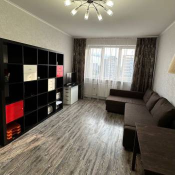 Сдается 1-комнатная квартира, 36 м²