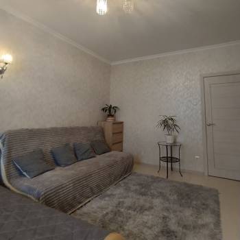 Сдается 1-комнатная квартира, 43 м²