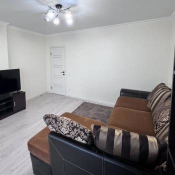 Сдается 2-х комнатная квартира, 63,7 м²