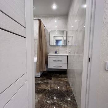Сдается 2-х комнатная квартира, 63,7 м²