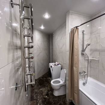 Сдается 2-х комнатная квартира, 63,7 м²