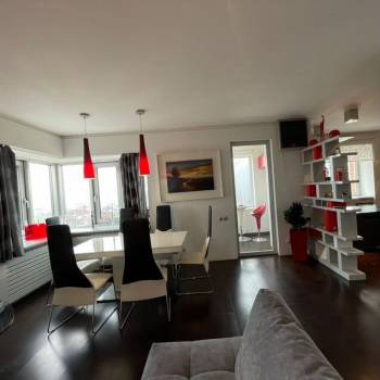 Продается 3-х комнатная квартира, 100 м²