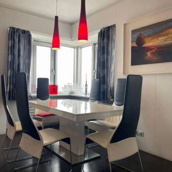 Продается 3-х комнатная квартира, 100 м²