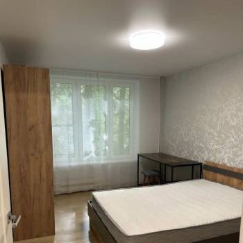 Сдается Многокомнатная квартира, 62 м²