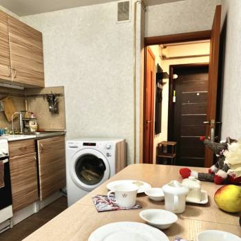 Сдается 1-комнатная квартира, 40 м²