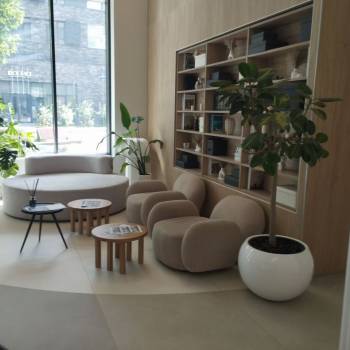 Продается 1-комнатная квартира, 60 м²