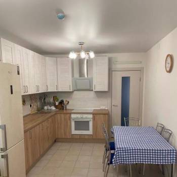 Сдается 2-х комнатная квартира, 67,2 м²