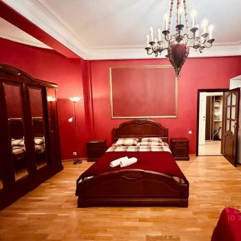 Сдается 2-х комнатная квартира, 83 м²