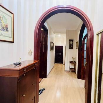 Сдается 2-х комнатная квартира, 83 м²