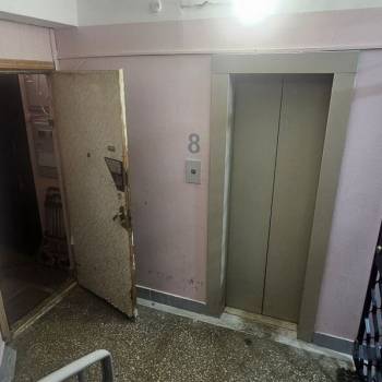 Продается 1-комнатная квартира, 32 м²