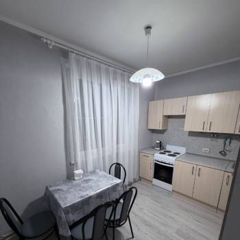 Сдается 1-комнатная квартира, 37,4 м²