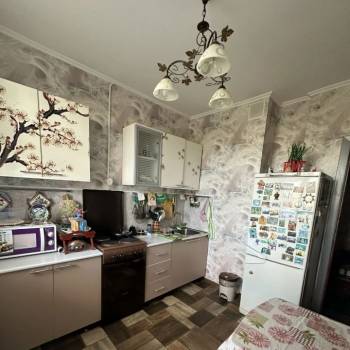 Продается 3-х комнатная квартира, 63 м²