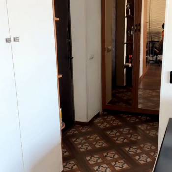 Продается 1-комнатная квартира, 32 м²