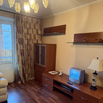 Сдается 1-комнатная квартира, 36 м²
