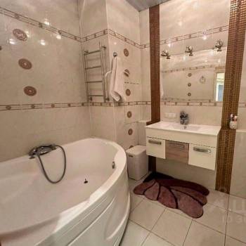 Сдается 2-х комнатная квартира, 55 м²