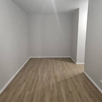 Сдается Многокомнатная квартира, 80 м²