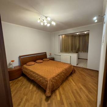 Сдается 2-х комнатная квартира, 60 м²