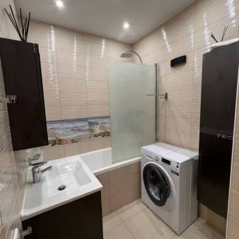 Сдается 2-х комнатная квартира, 54 м²
