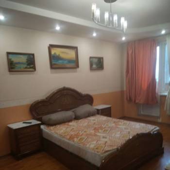 Сдается Многокомнатная квартира, 80 м²