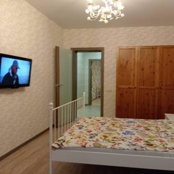 Сдается 2-х комнатная квартира, 75 м²