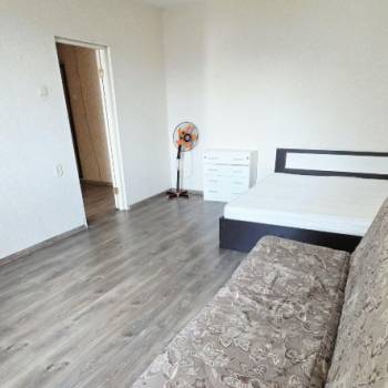 Продается 1-комнатная квартира, 38,1 м²