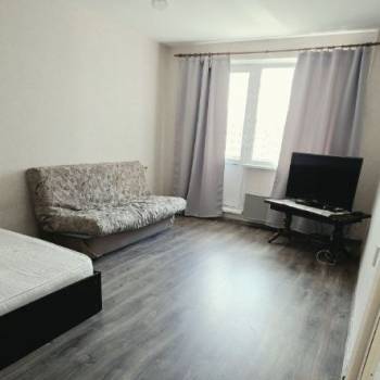 Продается 1-комнатная квартира, 38,1 м²