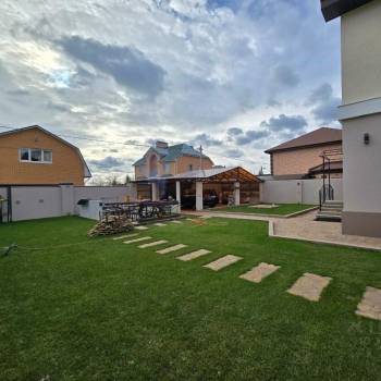 Продается Дом, 172 м²
