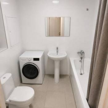 Продается 2-х комнатная квартира, 57 м²