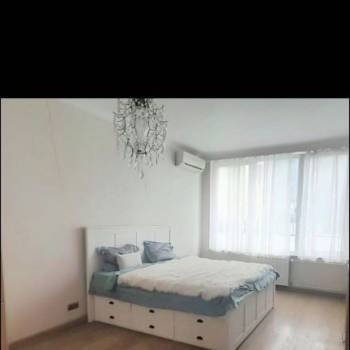 Сдается 2-х комнатная квартира, 100 м²