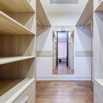 Продается 3-х комнатная квартира, 190 м²