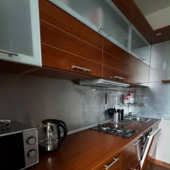 Сдается 1-комнатная квартира, 50 м²