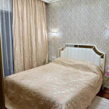 Сдается 1-комнатная квартира, 48 м²