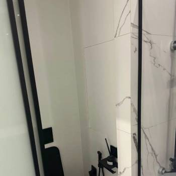 Продается 1-комнатная квартира, 43 м²