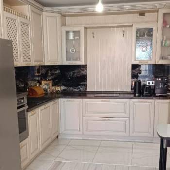 Продается Многокомнатная квартира, 84,6 м²