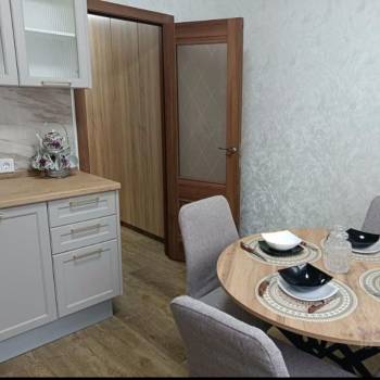 Сдается Многокомнатная квартира, 75 м²