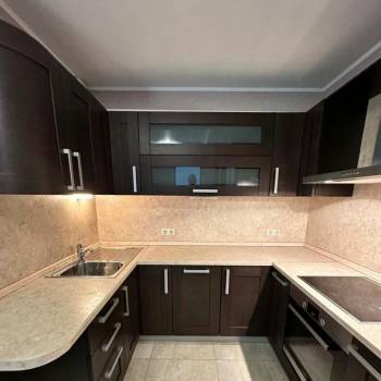 Сдается 2-х комнатная квартира, 80 м²